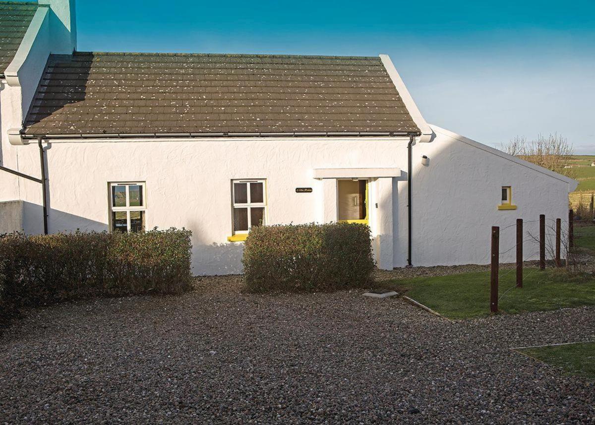 Ballylinny Holiday Cottages 부시밀즈 외부 사진