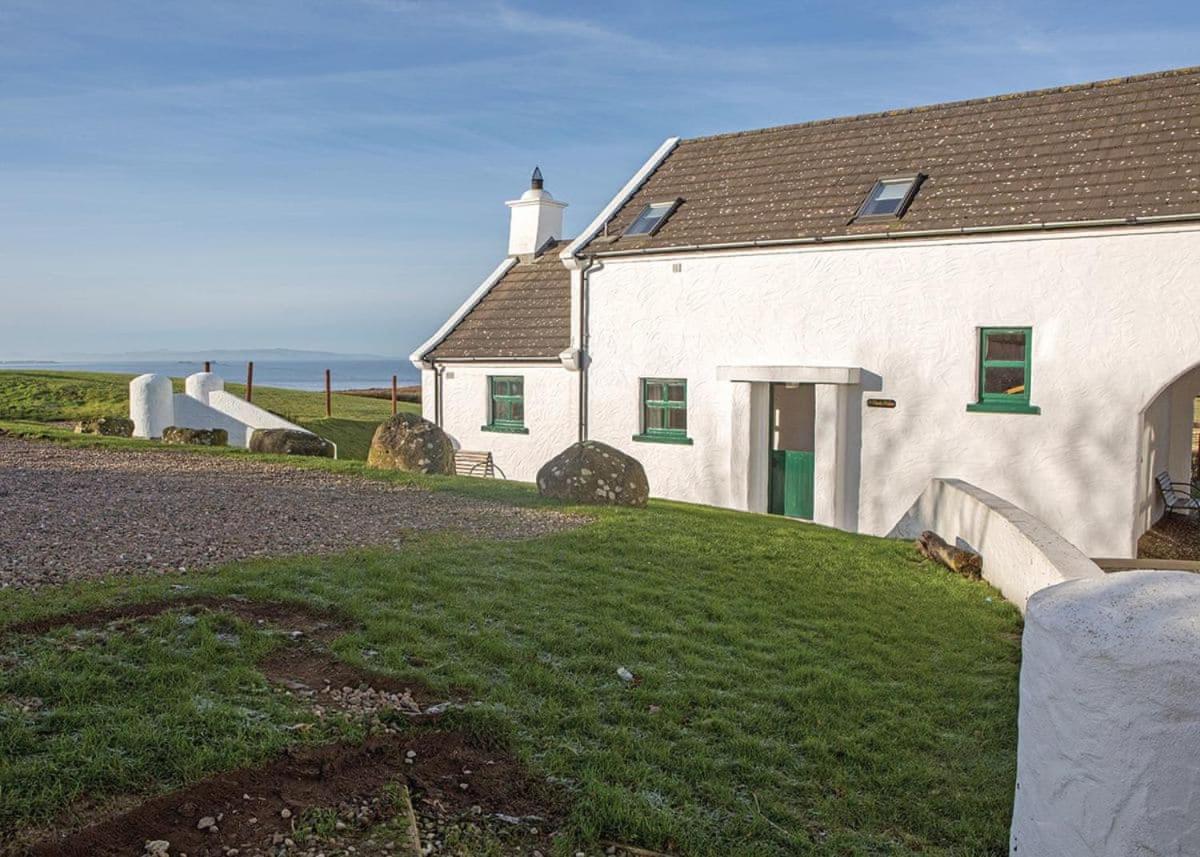 Ballylinny Holiday Cottages 부시밀즈 외부 사진