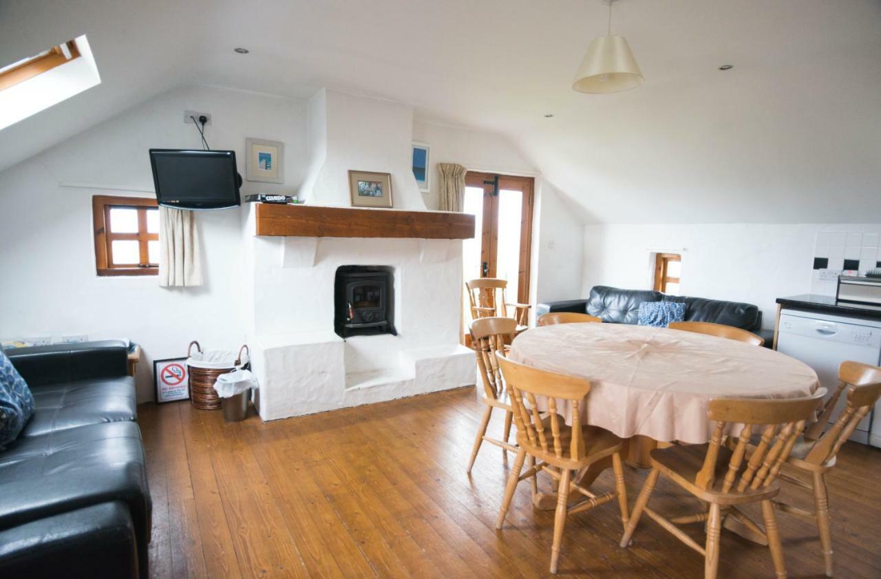 Ballylinny Holiday Cottages 부시밀즈 외부 사진