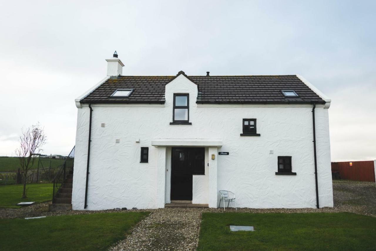 Ballylinny Holiday Cottages 부시밀즈 외부 사진